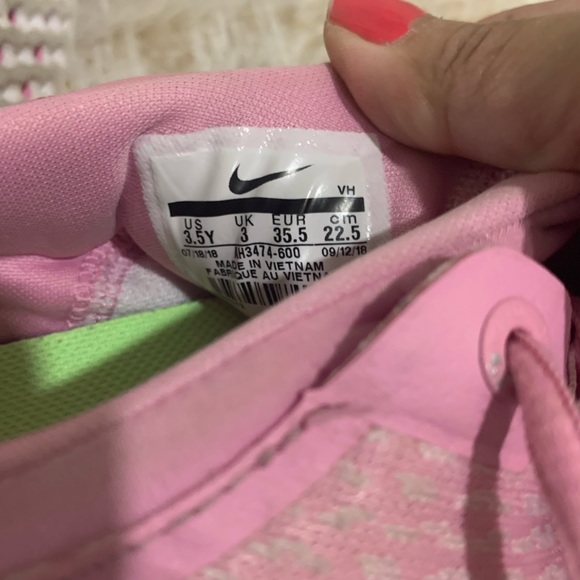 Nike Rival - Picture 5 of 5